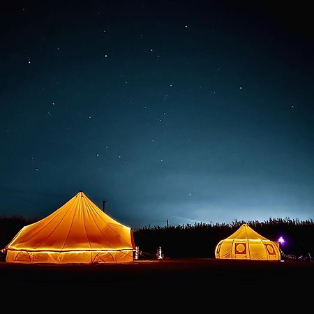 The Follies Glamping Hotel Maidstone Buitenkant foto